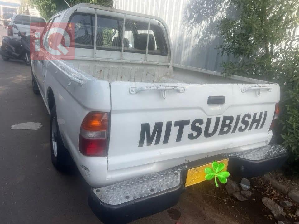 میتسوبیشی L200